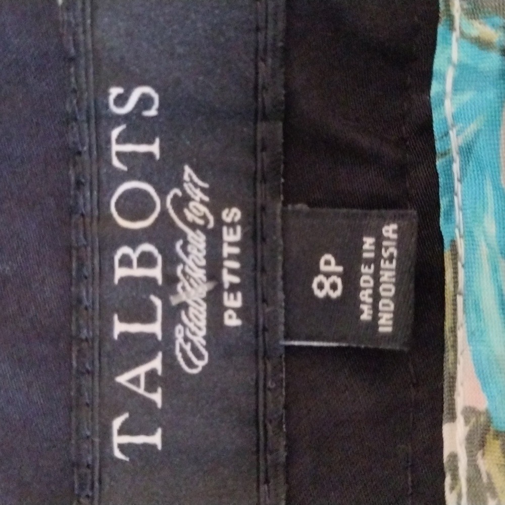 Talbots shorts. - Picture 2 of 8